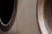 Ladda upp bild till gallerivisning, Rosette classical guitar side view