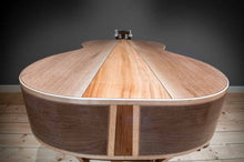 Ladda upp bild till gallerivisning, Classical guitar end graft and back side