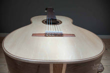 Ladda upp bild till gallerivisning, Classical guitar spruce top bottom view