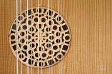 Ladda upp bild till gallerivisning, Falun lute, the old new concept