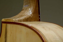 Ladda upp bild till gallerivisning, Manouche guitar