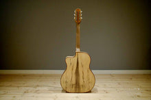 Ladda upp bild till gallerivisning, Manouche guitar