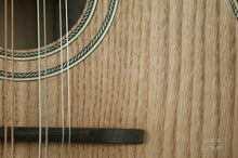 Ladda upp bild till gallerivisning, Mandola