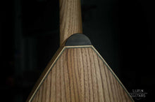 Ladda upp bild till gallerivisning, Mandola