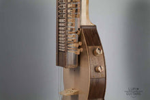 Ladda upp bild till gallerivisning, Mora Harpa