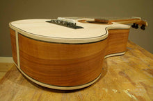 Ladda upp bild till gallerivisning, Soprano ukulele