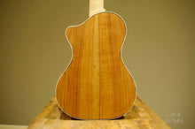 Ladda upp bild till gallerivisning, Soprano ukulele