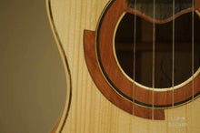 Ladda upp bild till gallerivisning, Soprano ukulele