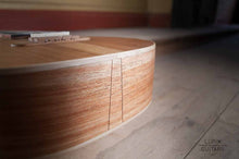 Ladda upp bild till gallerivisning, Tenor ukulele - Flora Model