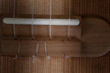 Ladda upp bild till gallerivisning, Tenor ukulele - Flora Model