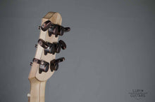 Ladda upp bild till gallerivisning, Electric guitar: Hollow body Casanova model
