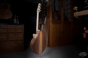 Steel string diagonal view